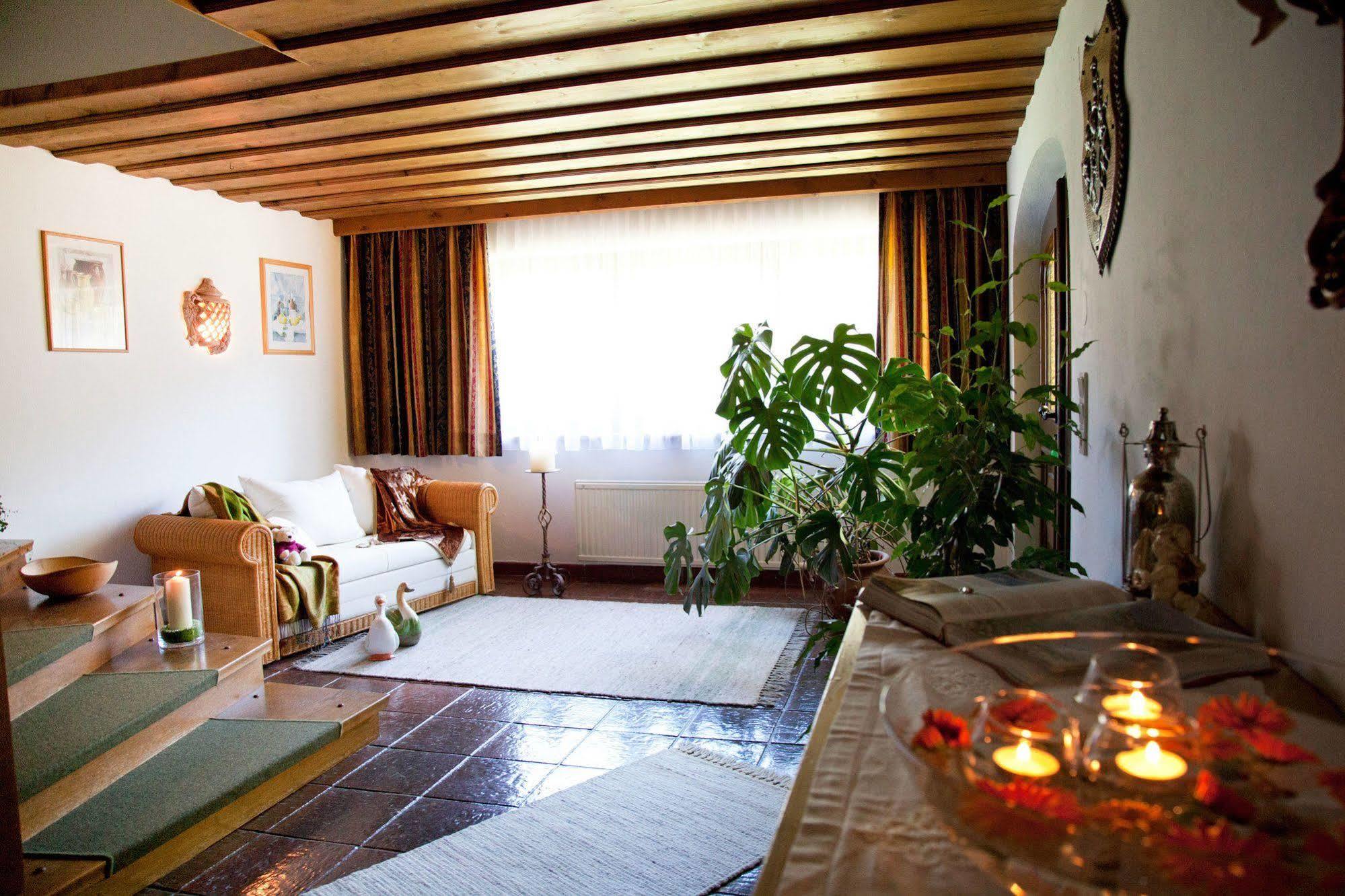 B&B Landhaus Vierthaler ฟิลซ์โมส ภายนอก รูปภาพ